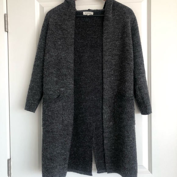 Monteau Cardigan with hood - Picture 2 of 5